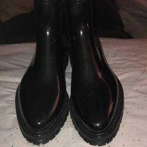 PREOWNED LEMON JELLY BLACK RAIN CHELSEA BOOTS